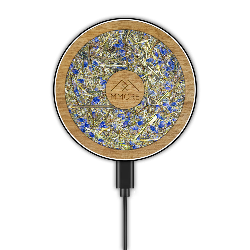 Wireless Charger With Organic and Wood Material